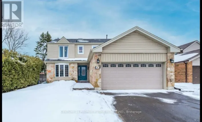 30 MARKHAM STREET, Brampton