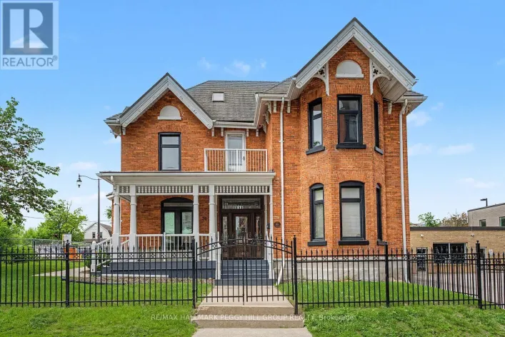 30 MARY STREET, Barrie