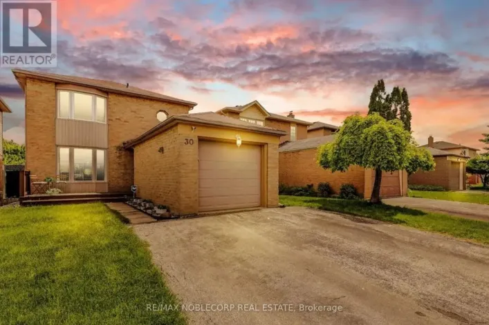 30 MAYBERRY COURT, Brampton