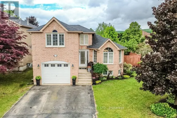 30 MCAVOY DRIVE, Barrie