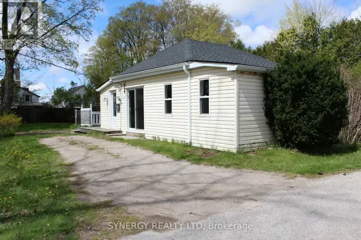 House for sale: 30 MILL LANE, Strathroy-Caradoc