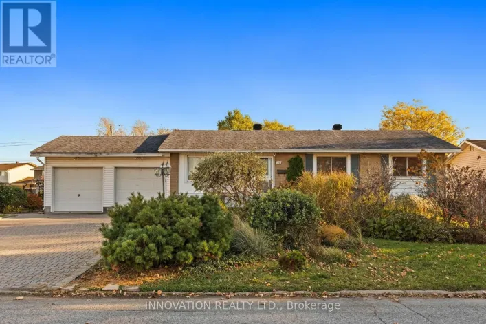 30 OAKVIEW AVENUE, Ottawa