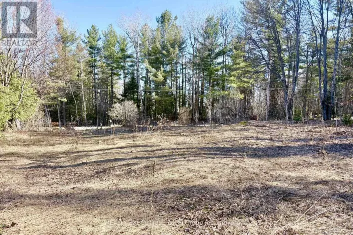 30 PEEVER LINE, Powassan