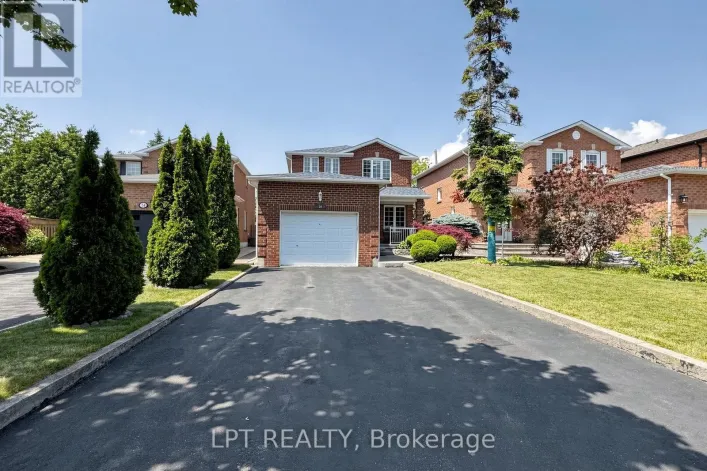 30 PENTLAND CRESCENT, Vaughan
