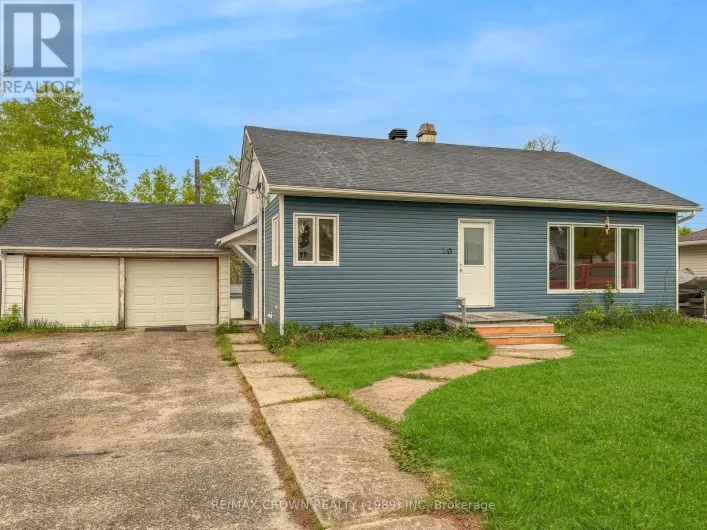 30 PINE CRESCENT, Kapuskasing