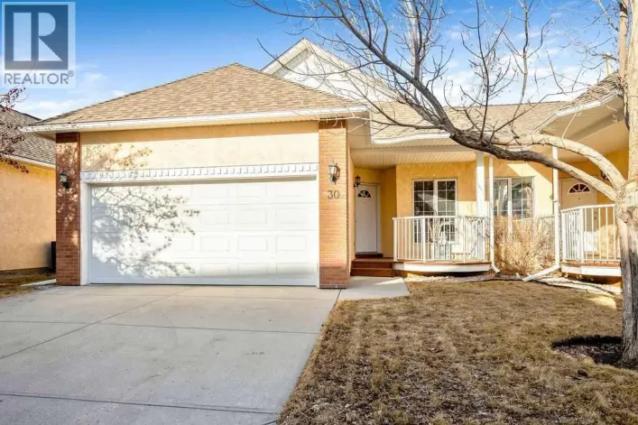30 Prominence View SW, Calgary