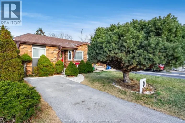 30 Remark DRIVE, Kingsville