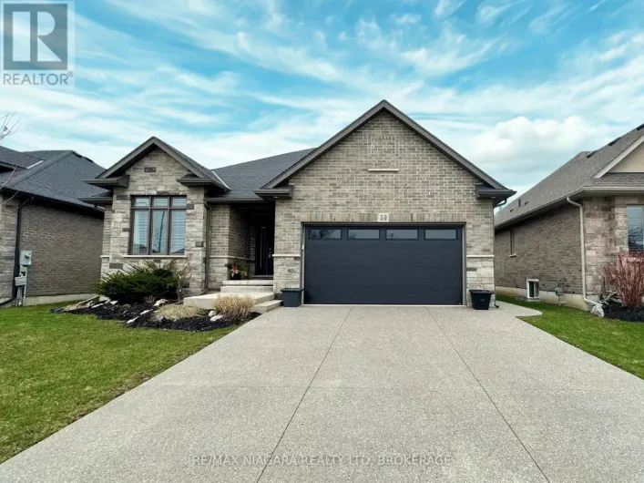 30 RENFIELD STREET, Port Colborne