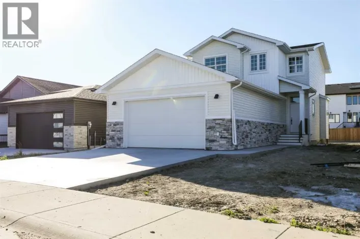 30 Rivergrove Run W, Lethbridge