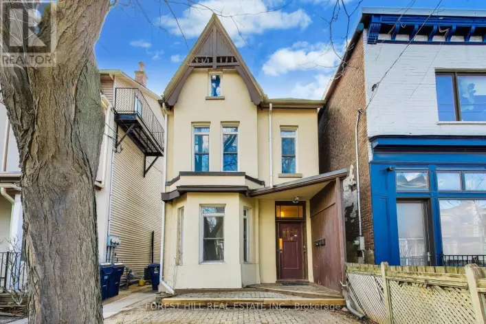30 ROBERT STREET, Toronto