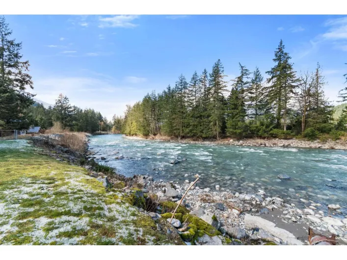 30 ROBERTSON CRESCENT|Hope, Hope