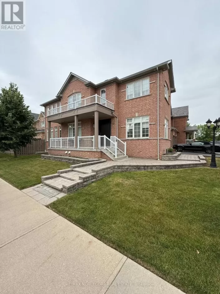 30 SADDLER AVENUE, Brampton