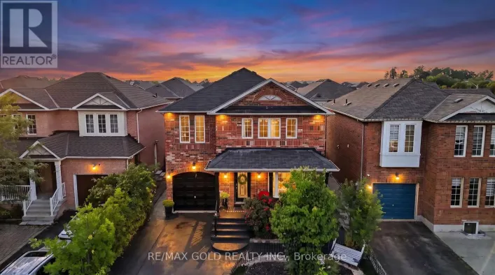 30 SCHOONER DRIVE, Brampton