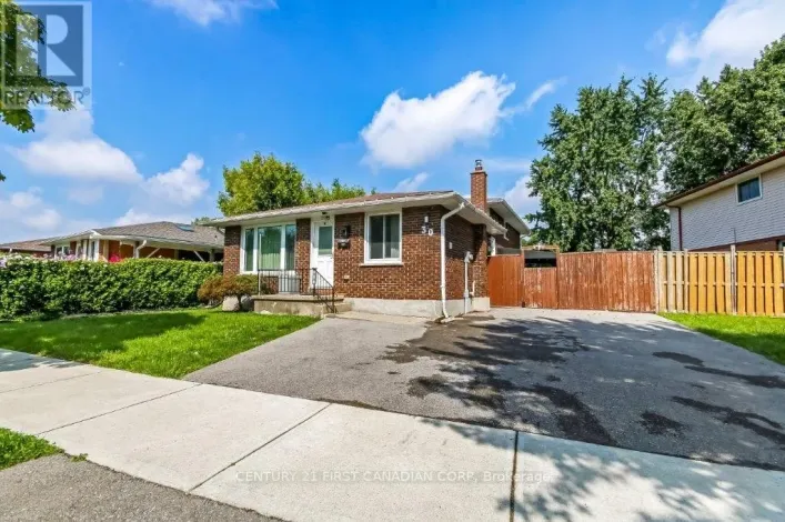 30 SCOTCHMERE CRESCENT, London South