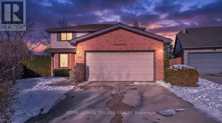 30 SLOANE CRESCENT, London South