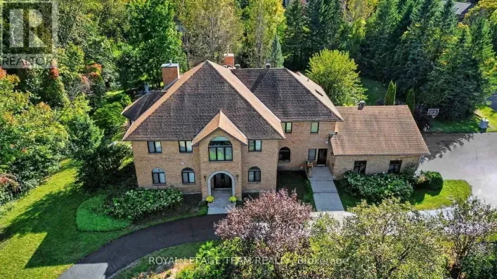 30 SPRING CRESS DRIVE, Ottawa