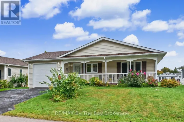 30 ST JAMES PLACE, Wasaga Beach