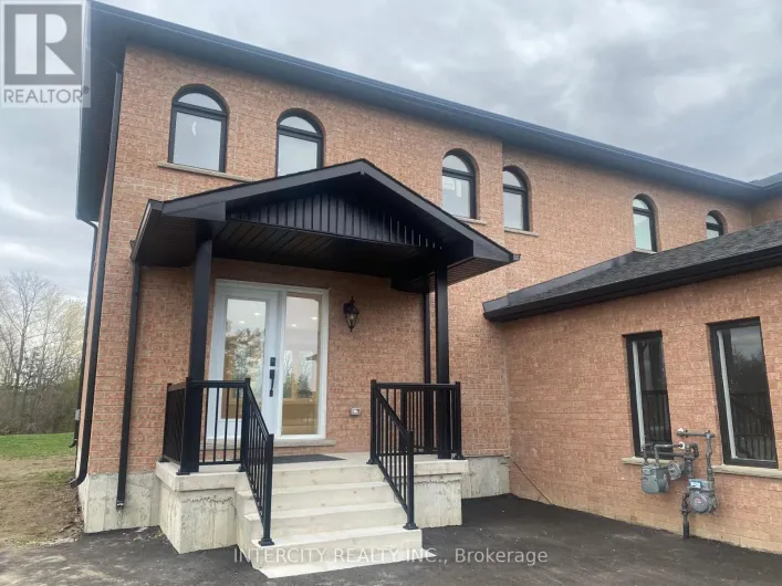 30 STANLEY CARBERRY DRIVE, Brampton