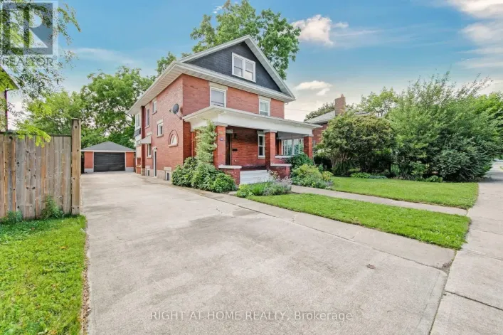 30 WILLOW STREET N, Halton Hills