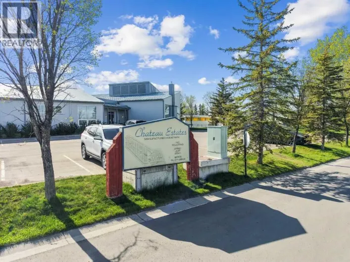 300, 1101 84 Street NE, Calgary