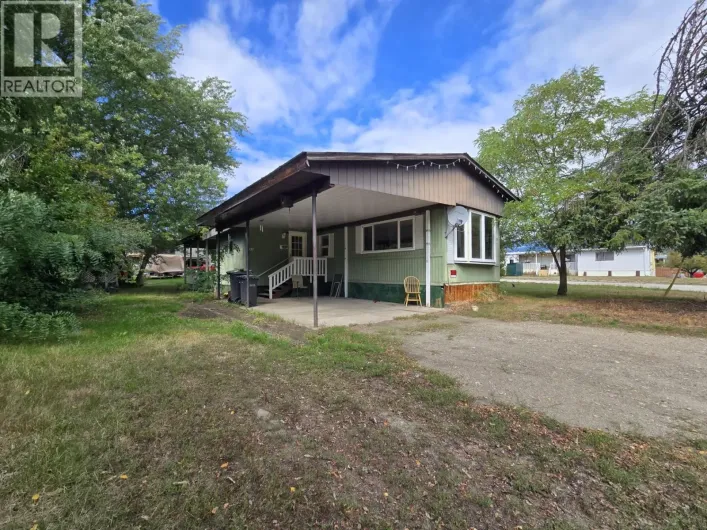300 3rd Avenue, Castlegar
