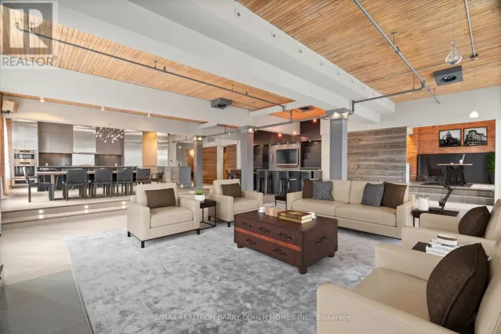 300 - 468 WELLINGTON STREET W, Toronto