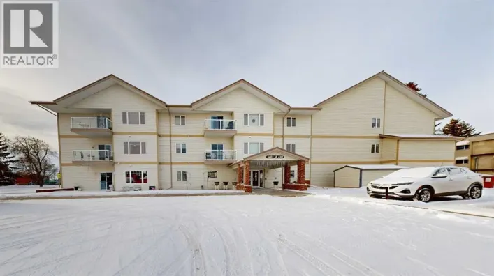 300, 5402 50 Avenue, Stettler