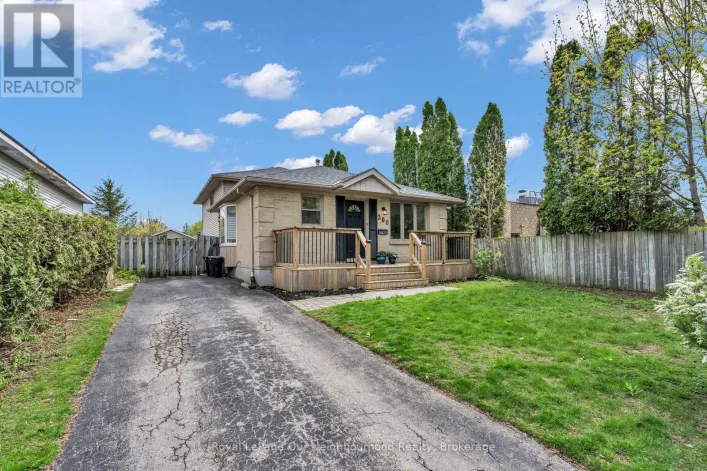 300 ARDSLEY CRESCENT, London North