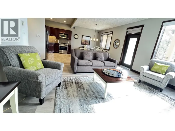 300 BIGHORN Boulevard Unit# 322D, Radium Hot Springs