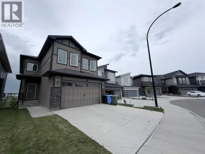 300 Carringvue Place NW, Calgary