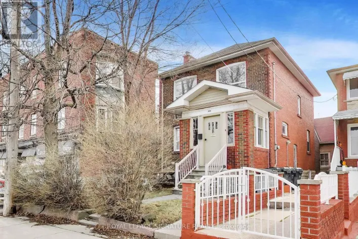 300 CONCORD AVENUE, Toronto