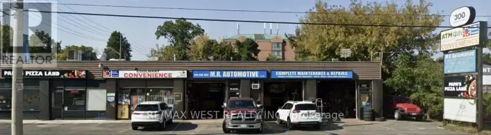 300 DUNDAS STREET E, Whitby