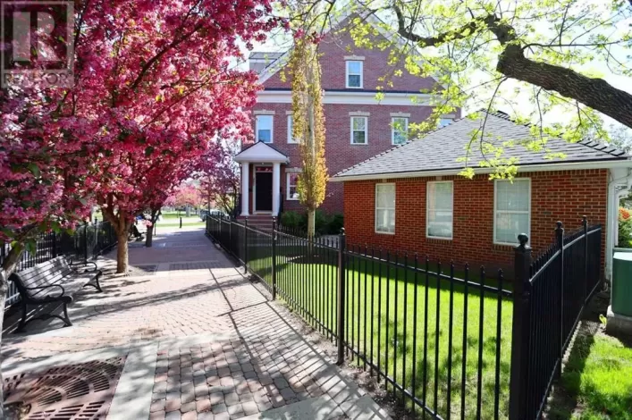 300 Garrison Square SW, Calgary