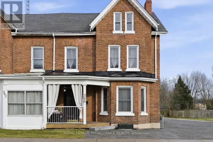 300 GEORGE STREET, Cobourg