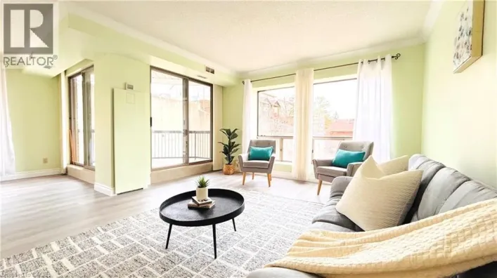 300 KEATS Way Unit# 207, Waterloo