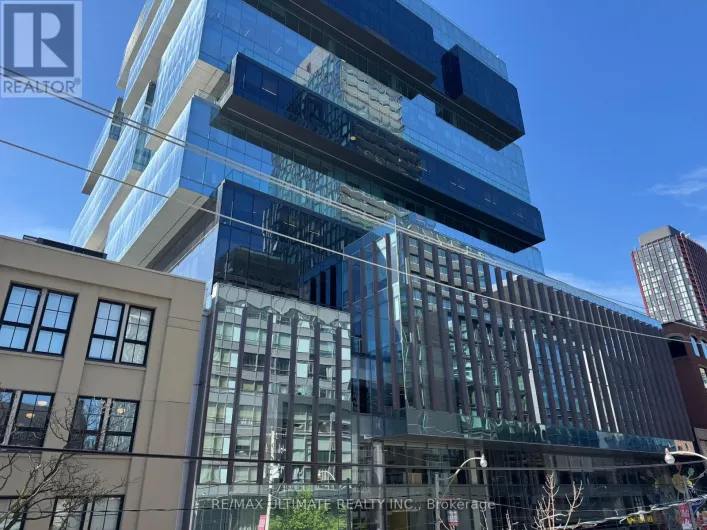 300 KING STREET E, Toronto