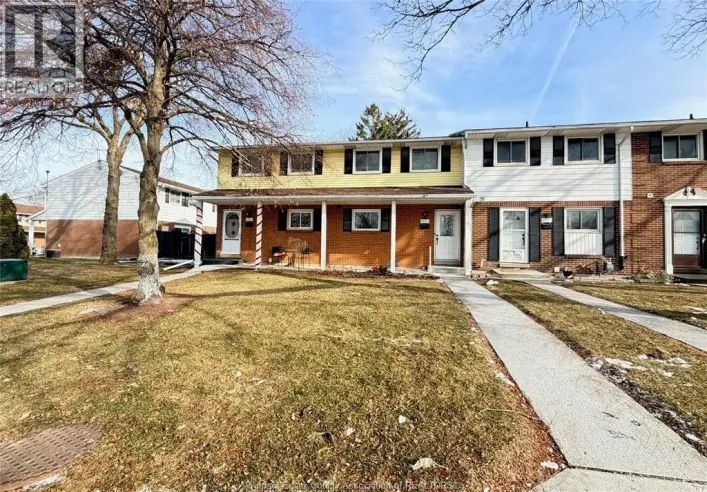 3000 MEADOWBROOK LANE Unit# 2, Windsor