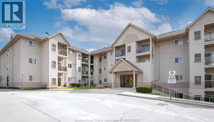 3000 Sandwich STREET Unit# 207, Windsor