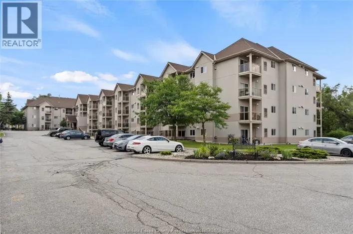 3000 SANDWICH STREET Unit# 316, Windsor