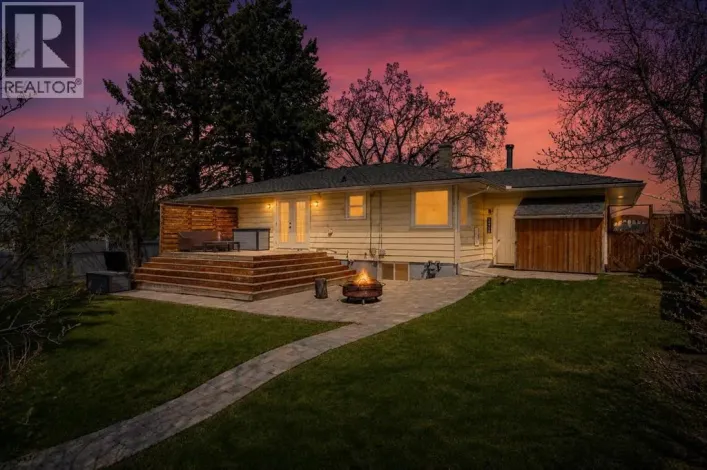 3003 25 Street SW, Calgary