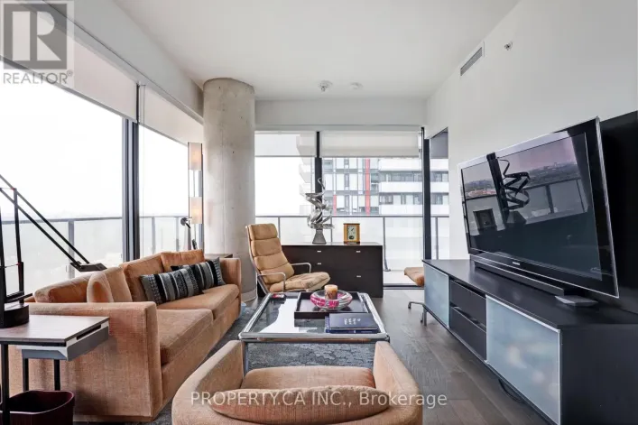3004 - 161 ROEHAMPTON AVENUE, Toronto