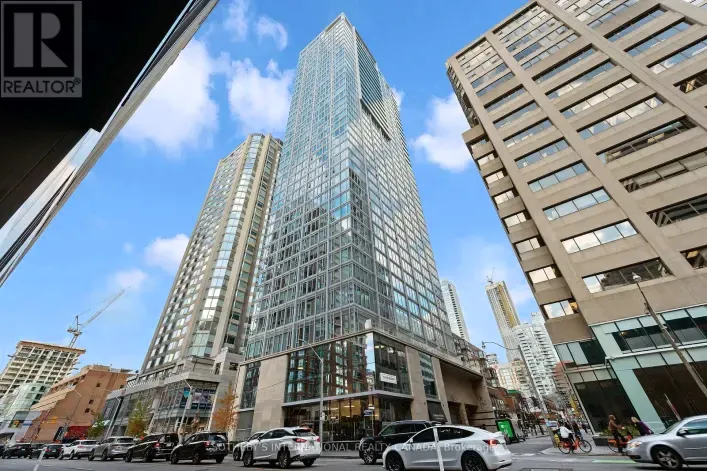 3005 - 200 CUMBERLAND STREET, Toronto