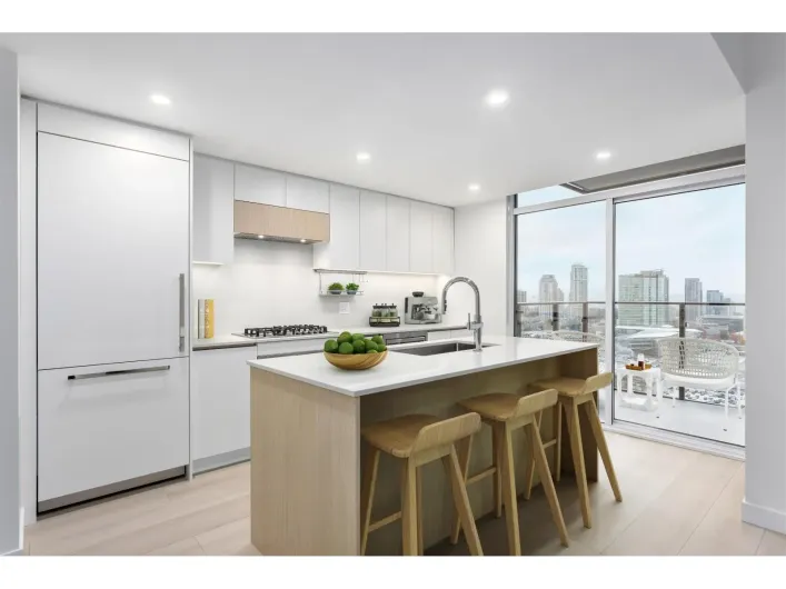 3009 13573 98A AVENUE, Surrey