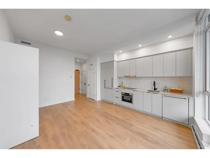 3009 13685 102 AVENUE, Surrey