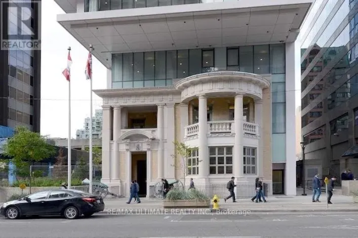 3009 - 426 UNIVERSITY AVENUE, Toronto