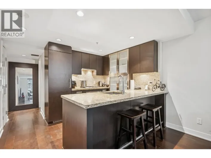 301 1055 RICHARDS STREET, Vancouver