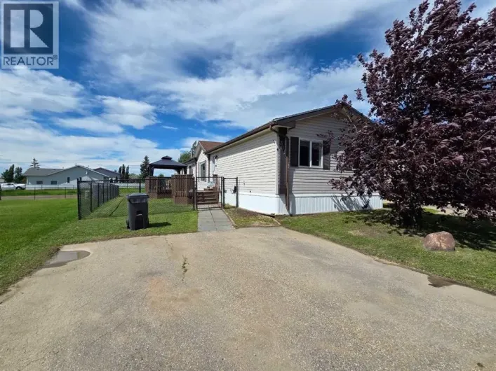 301, 10615 88 Street, Grande Prairie