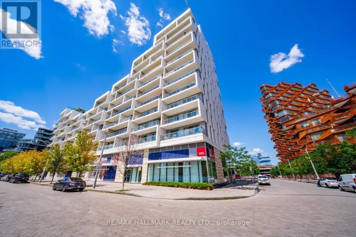 301 - 118 MERCHANTS' WHARF, Toronto