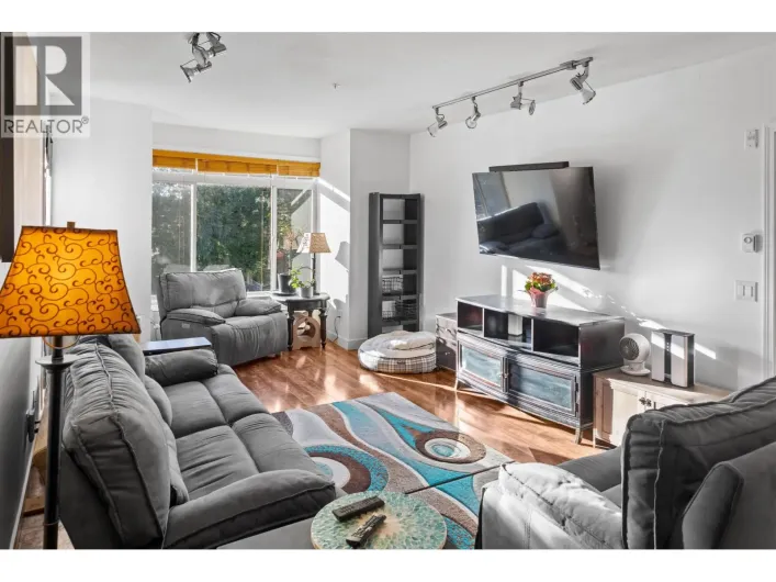 301 11887 BURNETT STREET, Maple Ridge