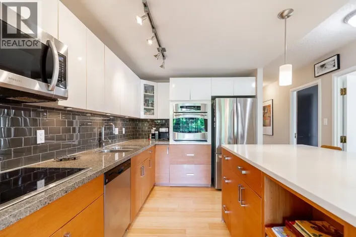 301 1450 PENNYFARTHING DRIVE, Vancouver